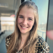 Neele Kuhrt